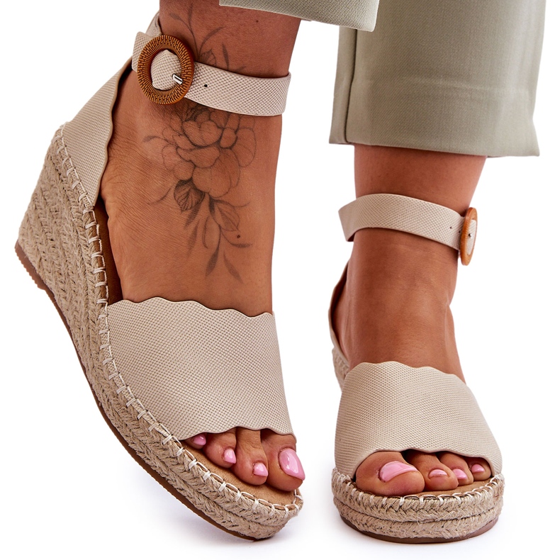Evento Keilsandalen aus Leder Komfortschuh Beige Verola