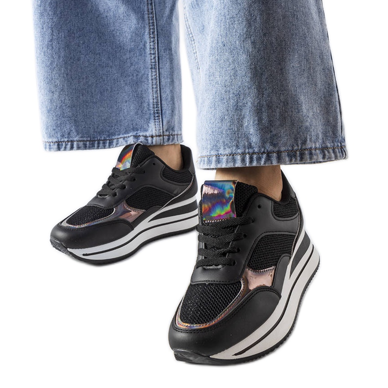 Ethel-Sneaker mit klobiger Sohle schwarz