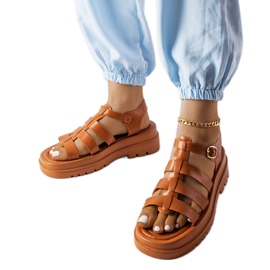 Kamelsandalen mit Traktsohle von Saidi braun