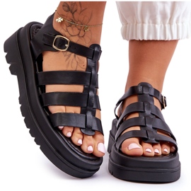 Ledersandalen mit schwarzen Colet-Riemen