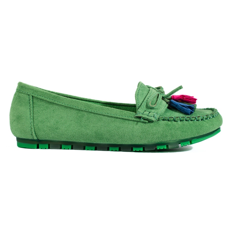 Grüne Boho-Loafer aus Wildleder von Shelovet mit Quasten