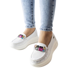 Weiße Slipper mit Kristallen von Gisella