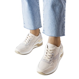 Goodin Beige perforierte Sneakers von Manfrin