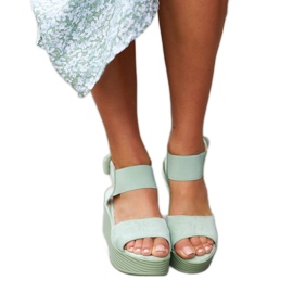 Grüne Keilsandaletten von Romani