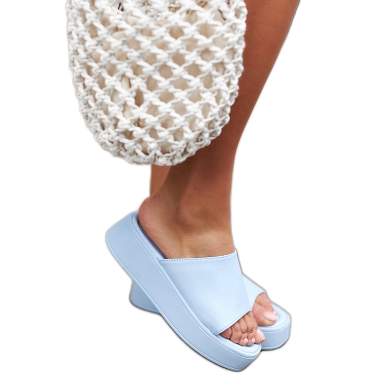 Blaue Plateausandalen von Orsola