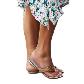 Braune elegante Flip-Flops von Buttapietra