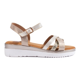 Bequeme Sandalen mit niedrigem Keilabsatz von Shelovet in Beige und Gold golden