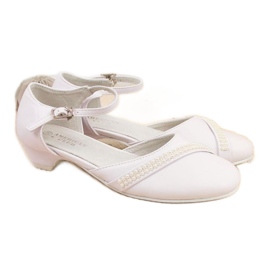 Sandalen mit Kappe American Club Jr. AM782 weiß