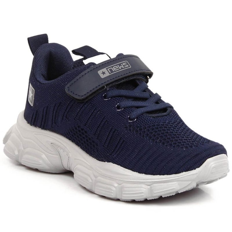 Sportschuhe auf der Plattform News Jr EVE395 in Marineblau