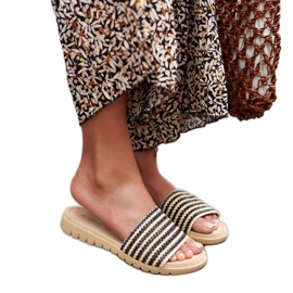 Schwarze, gewebte Capovalle-Pantoletten