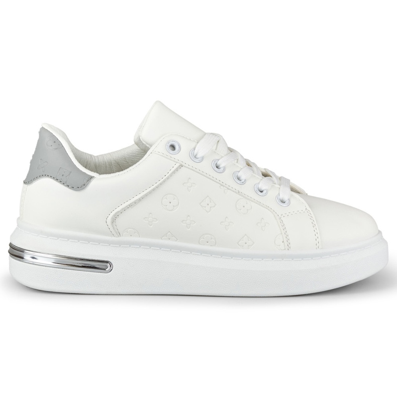 Weiße Sportschuhe mit Verzierung