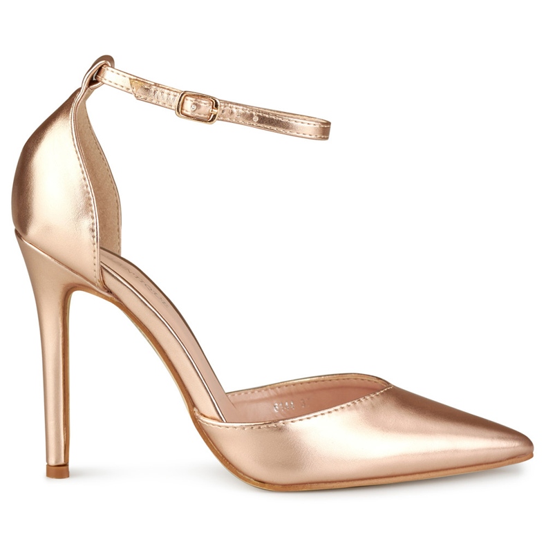 Elegante Stifte am Knöchel befestigt golden