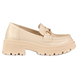 Lackierte beige Plateauschuhe