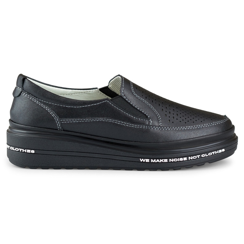 Durchbrochene Damenschuhe aus Naturleder schwarz