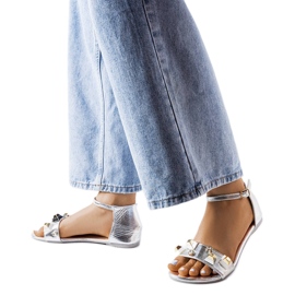 Silberne dekorative Riverdale-Sandalen silber-