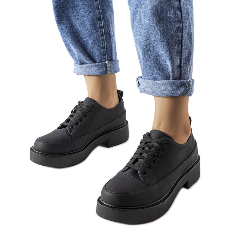 Schwarze flache Schuhe von Merico