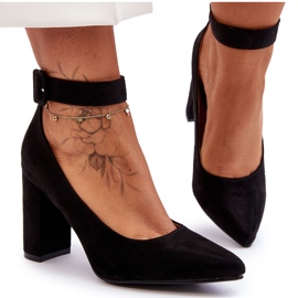 Elegante Pumps aus Wildleder in Schwarz von Gloria