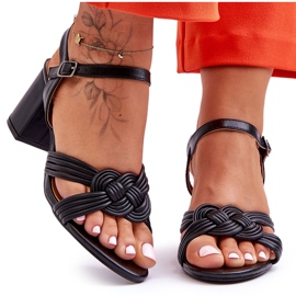 Ledersandalen mit schwarzem Meriel-Absatz