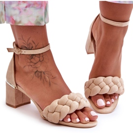 Essenza Beige Wildleder-Flechtsandalen