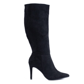 Schwarze Wildlederstiefel mit Absatz von Shelovet