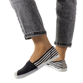 Schwarze Textil-Sneaker von Harlee