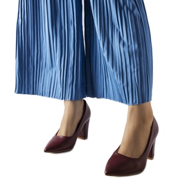 Inna Kastanienbraune Absatzpumps von Maurelle rot