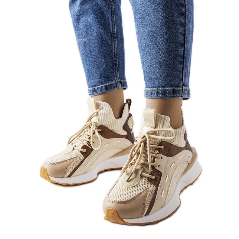 Inna Beige Sport-Sneaker von Begins