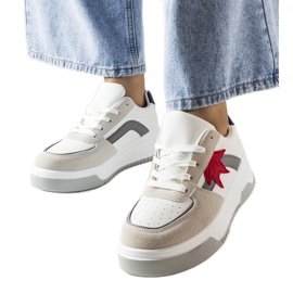 Weiße Sneakers mit Öko-Wildleder-Einsatz von Kollins