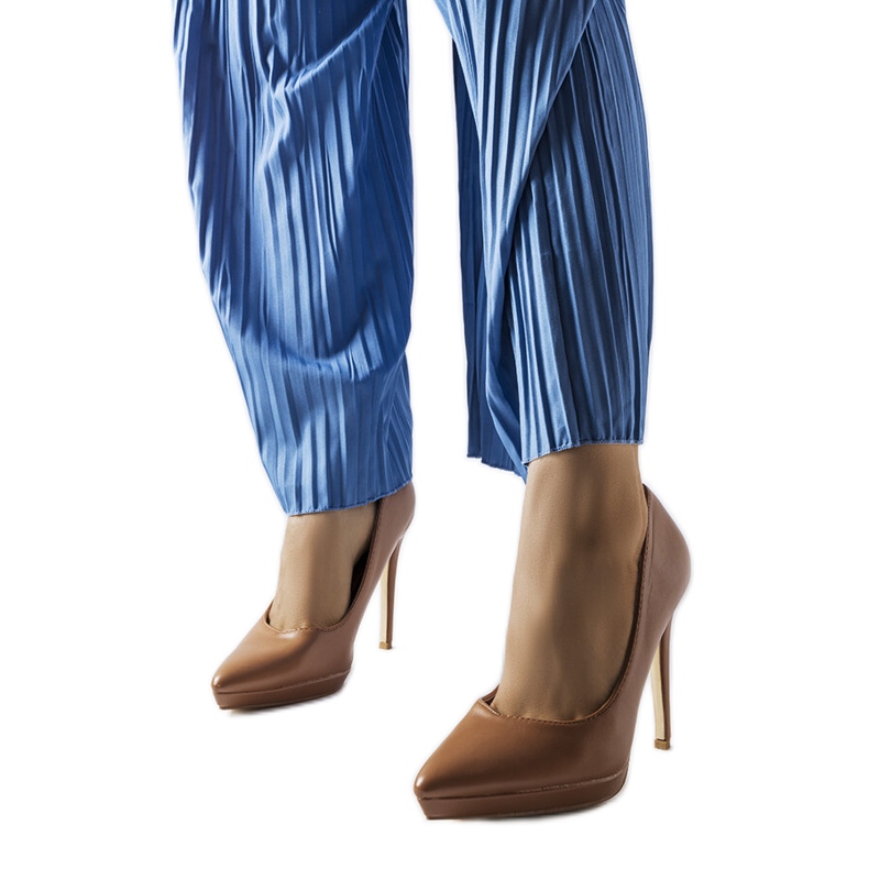 Kristin braune klassische Absätze