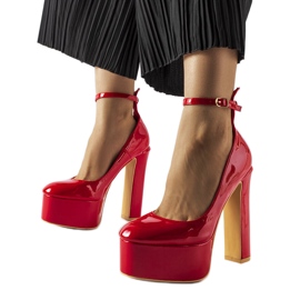 Rote Lack-High-Heel-Pumps von Colle
