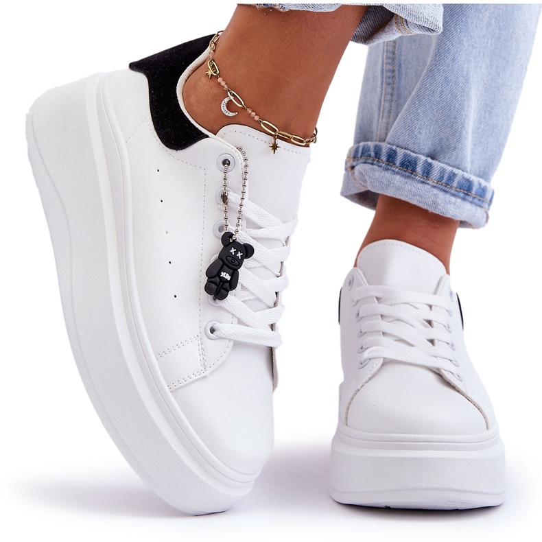 PS1 Damen-Sportschuhe auf einer massiven Plattform in Weiß und Schwarz Mariell