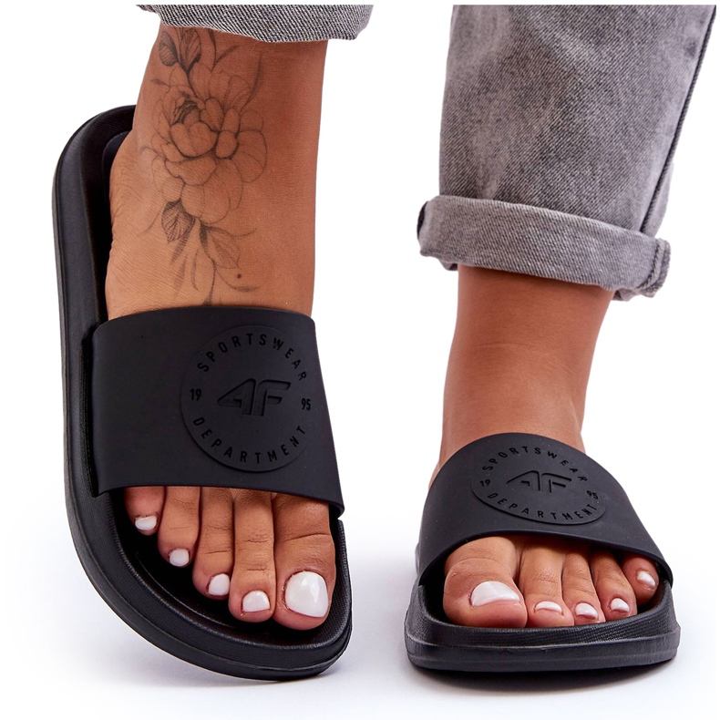 Sporthausschuhe für Damen 4F 4FSS23FFLIF069-72S Schwarz