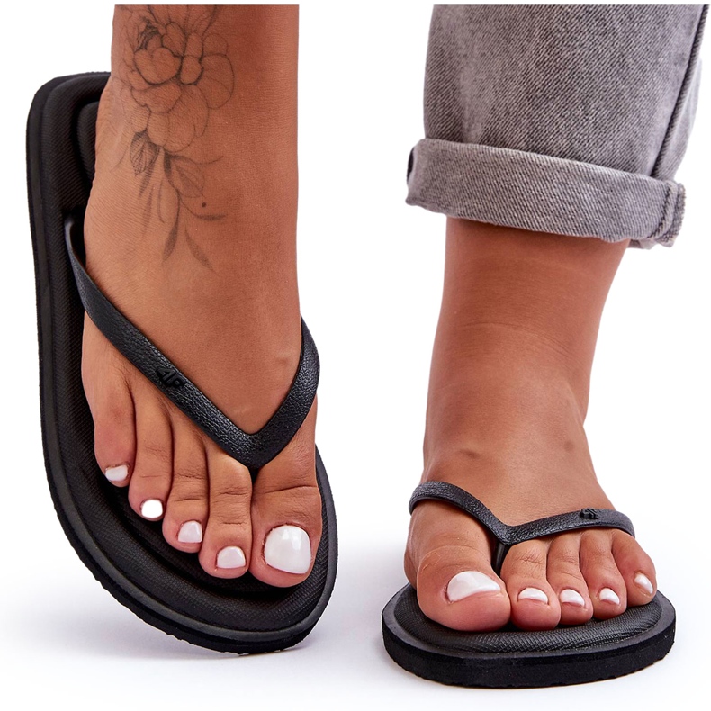 Klassische Damen-Flip-Flops 4F 4FSS23FFLIF067-20S Schwarz