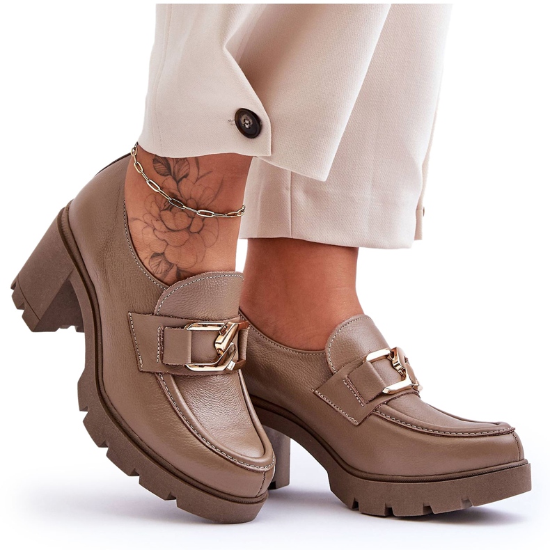 Lemar Elegante Brogues mit Absatz und dunkelbeigem Harmell-Dekor