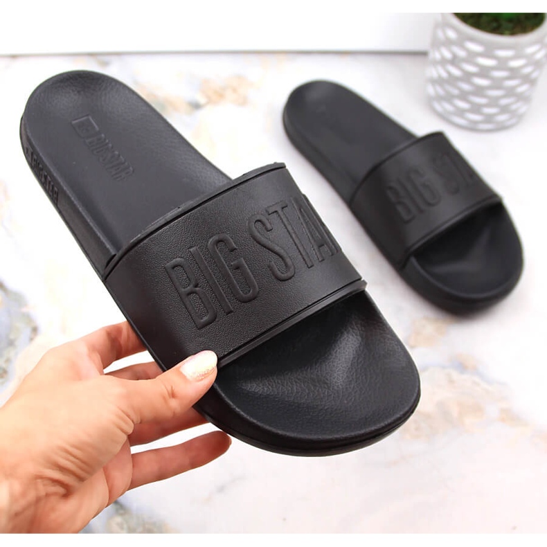 Leichte Schaumstoffpantoffeln schwarz Big Star MM274715