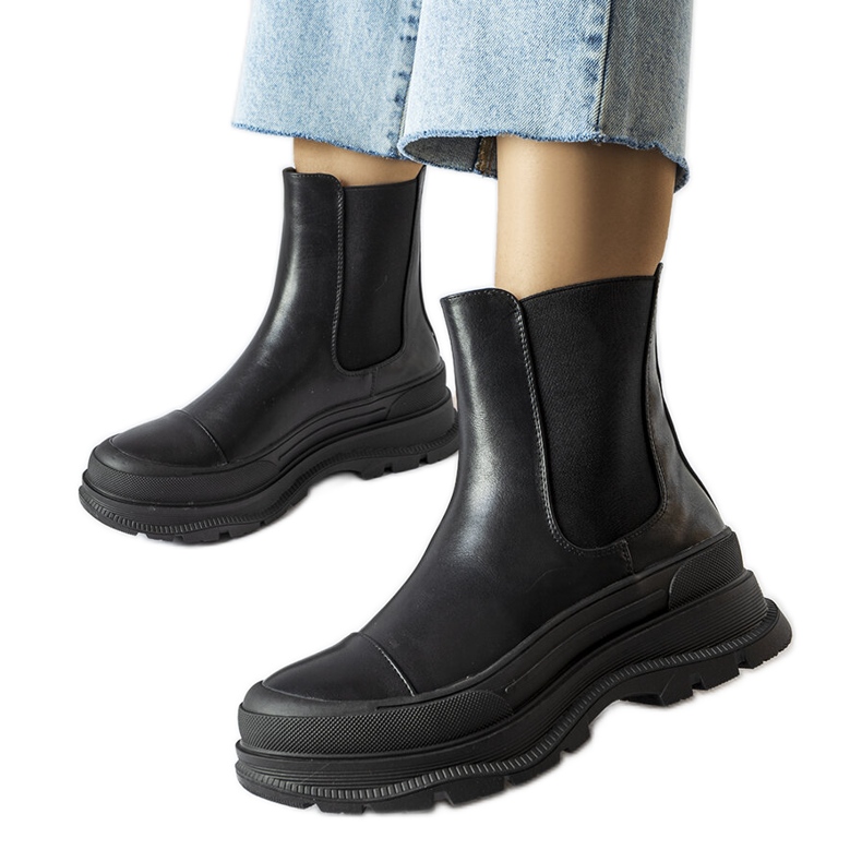 Schwarze Plateaustiefel von Bellucci