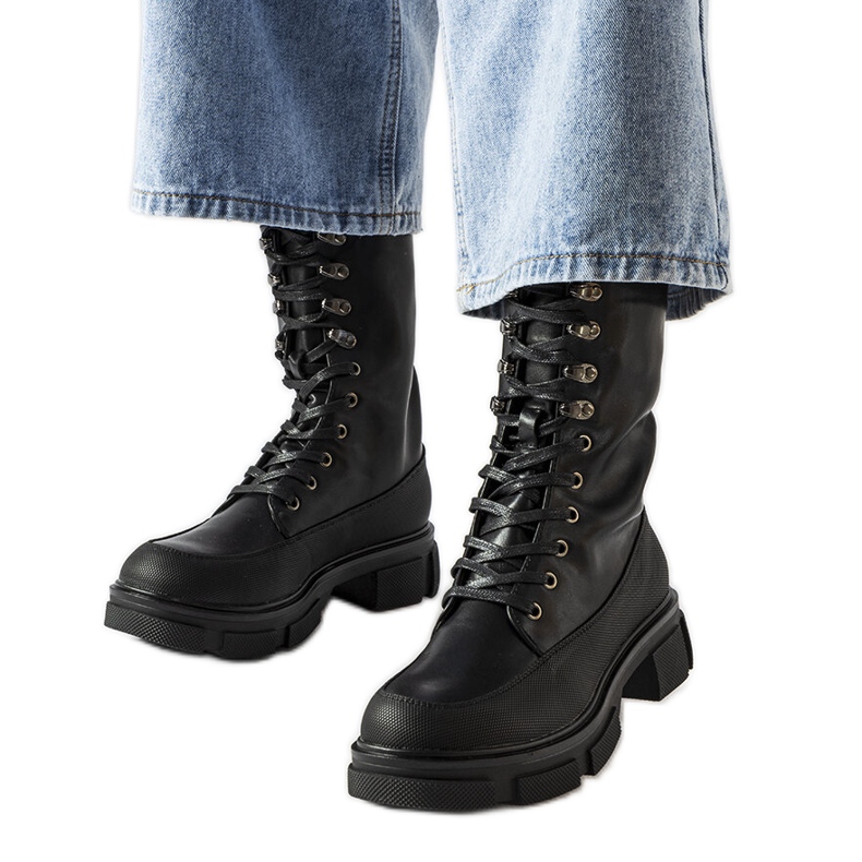Schwarze Lori-Arbeitsstiefel mit dickerer Sohle
