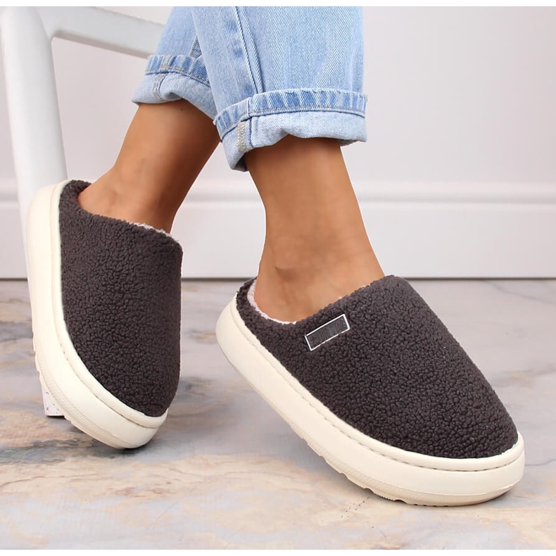 Hausschuhe isoliert grau Big Star MM274134