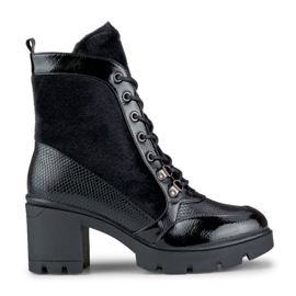 Modische Damenstiefel aus dekorativem Material schwarz