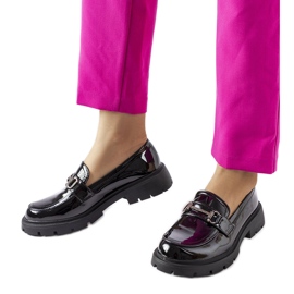 Inna Schwarze Lack-Loafer mit Cantú-Strasssteinen