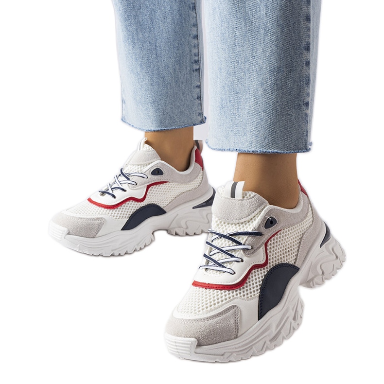 Inna Weiße Sneaker mit sichtbarem Profil von Rosita