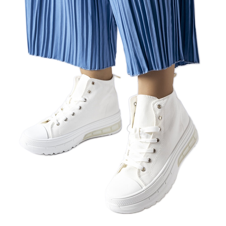 Inna Weiße High-Top-Sneaker von Quiet