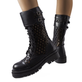 Schwarze durchbrochene Amarante-Arbeiter