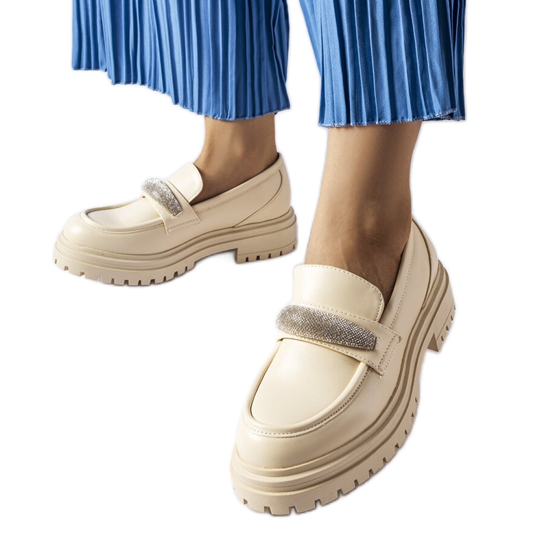 Beige Mokassins mit Strasssteinen von Hartford
