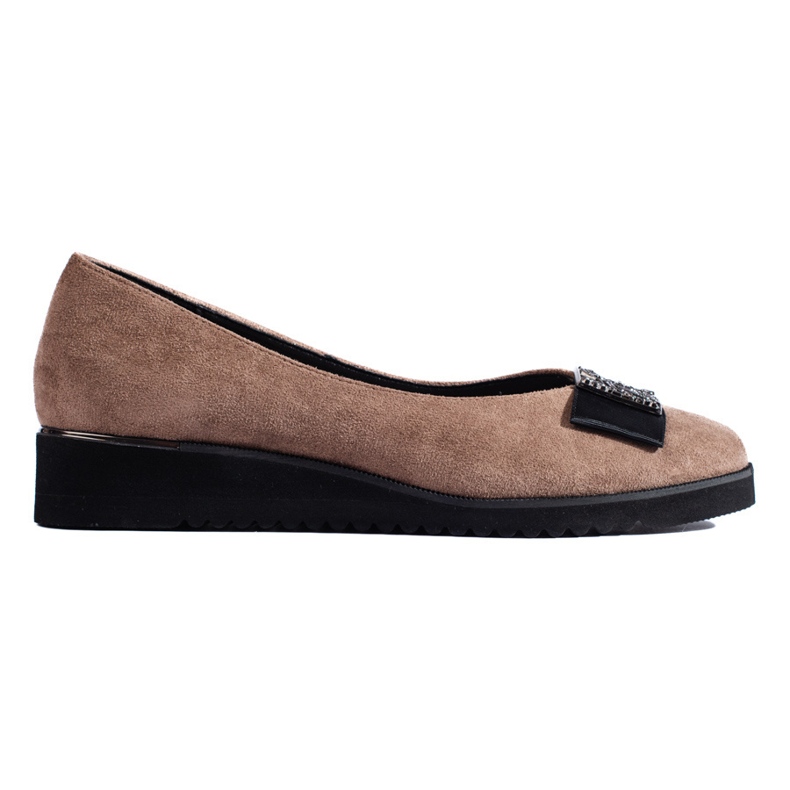 Dunkelbeige Wildlederpumps mit niedrigem Keilabsatz von Shelovet