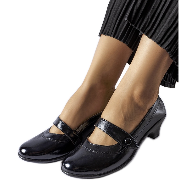 Schwarze Simi-Pumps mit niedrigem Absatz