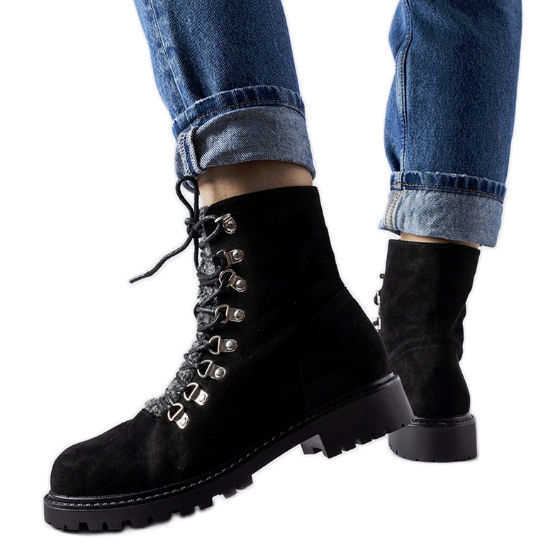 Hayed schwarze Stiefeletten aus Öko-Wildleder