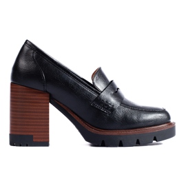 Elegante schwarze Damenschuhe mit hohen Absätzen von Shelovet