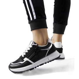 Schwarze dekorative Camuzzoni-Sneaker