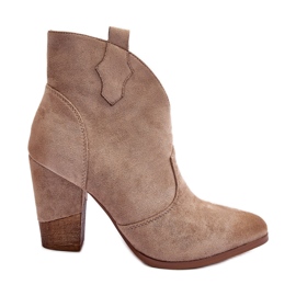 PS1 Beigefarbene Tanner-Wildleder-Cowboystiefel mit hohem Absatz